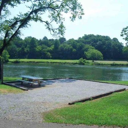 Charming House In Sevierville Family Friendly Quiet Location Close To Wilderness Buitenkant foto