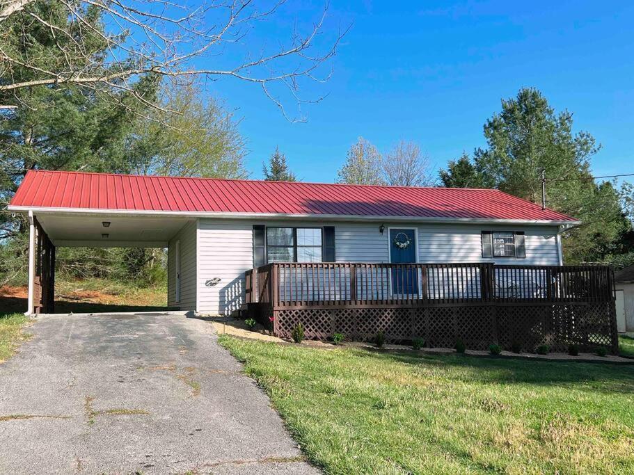 Charming House In Sevierville Family Friendly Quiet Location Close To Wilderness Buitenkant foto