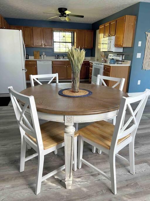 Charming House In Sevierville Family Friendly Quiet Location Close To Wilderness Buitenkant foto