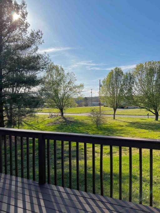 Charming House In Sevierville Family Friendly Quiet Location Close To Wilderness Buitenkant foto